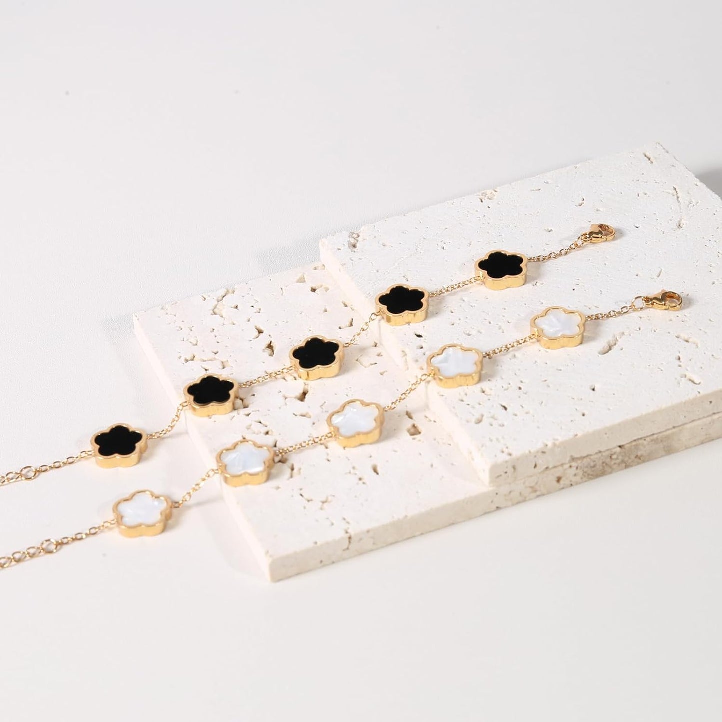 18K Gold Plated Clover Lucky Bracelet for Women White/Black