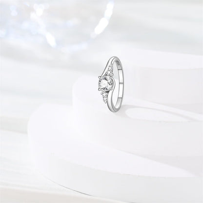Bridal sterling silver ring sizes 7-9 detail view