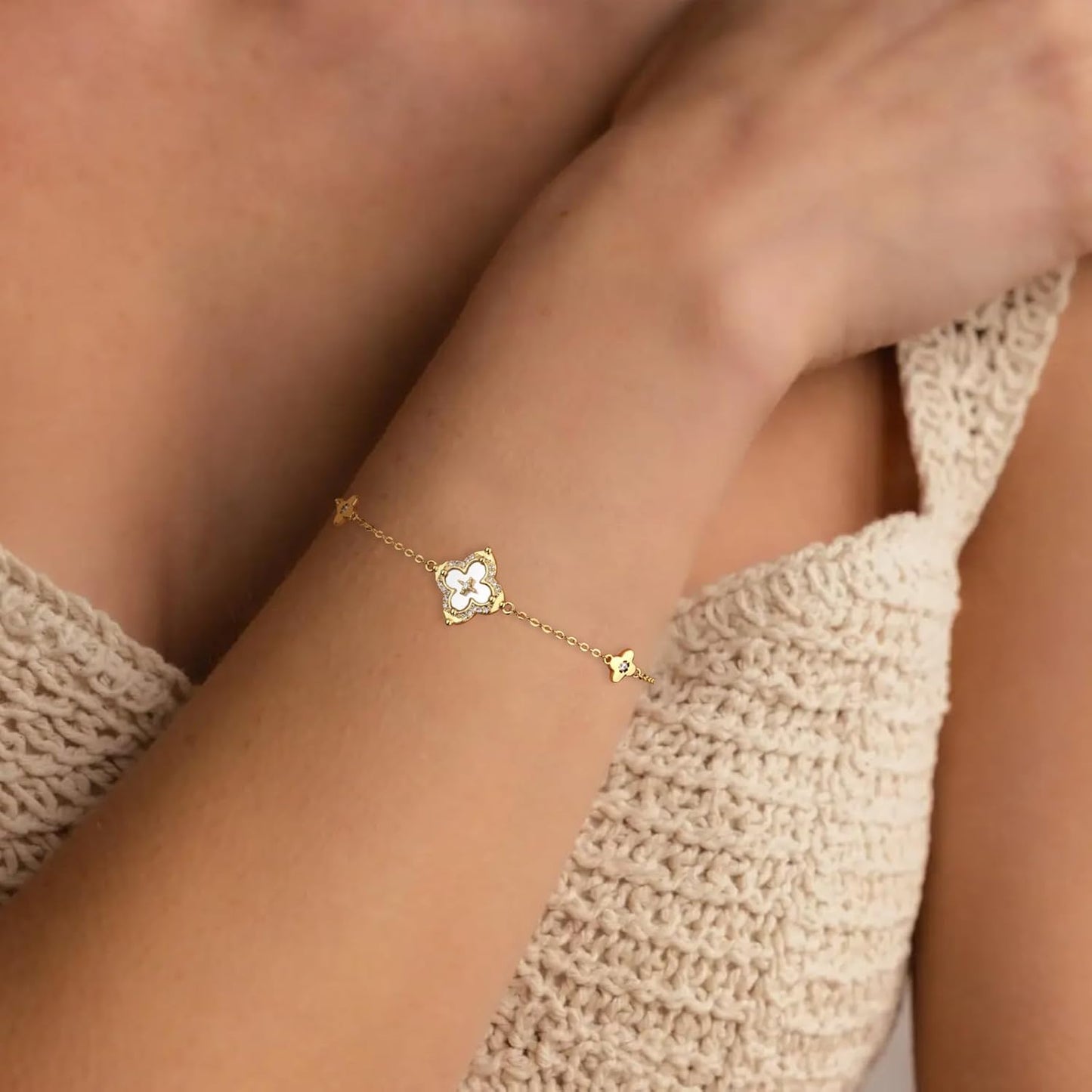 FEEL STYLE Clover Bracelet for Women - 14K Gold/Silver Plated Charm Bracelet with Mother of Pearl & Cubic Zirconia - Lucky Four Leaf Jewelry Gift Adjustable 6.5"+2" Extender