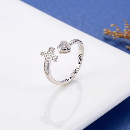 Front view APOTIE cubic zirconia cross ring design