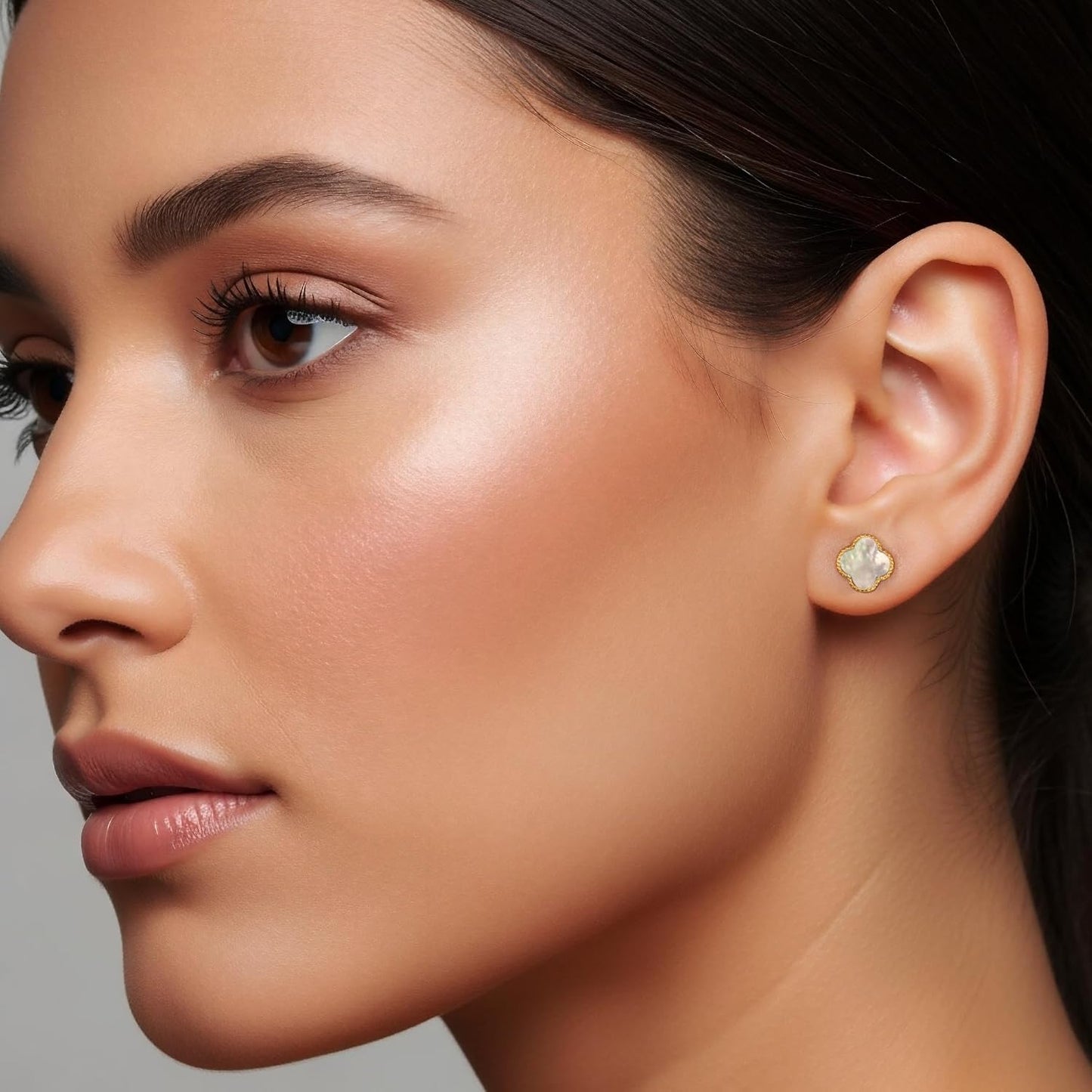 925 Sterling Silver 18K Gold Plated Clover Stud Earrings for Women with Mother of Pearl, 925 Sterling Silver Dainty Lucky Clover Jewelry Gift