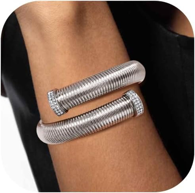 18K Gold Plated Bracelets for Women Gold Bangles for Women Chunky Bangle Bracelets for Women Bracelets Stack Tarnish Free Bangle Set of 3 for Women Accessories for Her Gifts