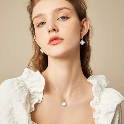 Lucky Clover Sets Clover Necklace and Earrings Set Four Leaf Clover Bracelet 18K Gold Plated Fashion Cute Jewelry for Women