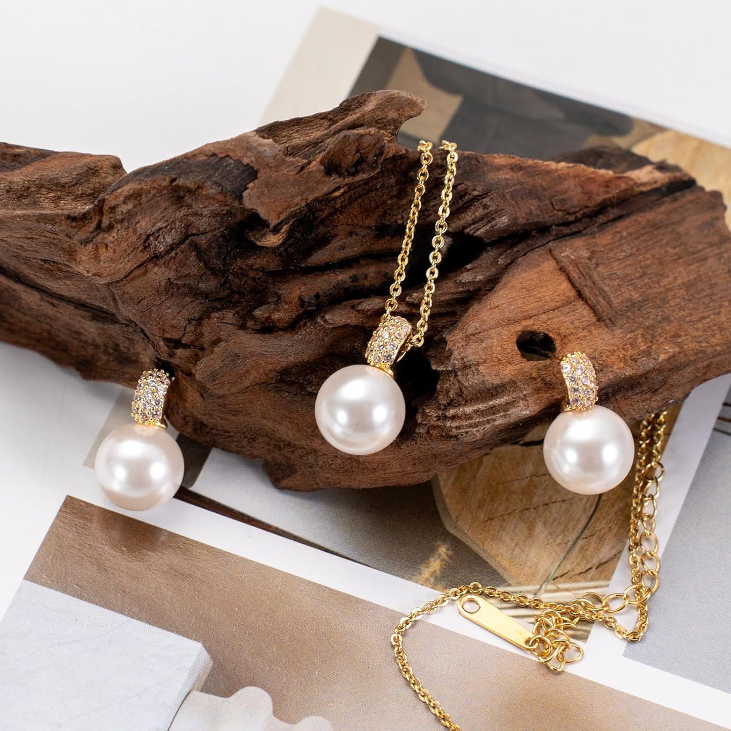 Classic Pearl Jewelry Set for Women – Elegant Pearl Necklace and Earrings Set with 14K Gold Plated Silver Chain Jewelry Perfect as Special Occasion Gift