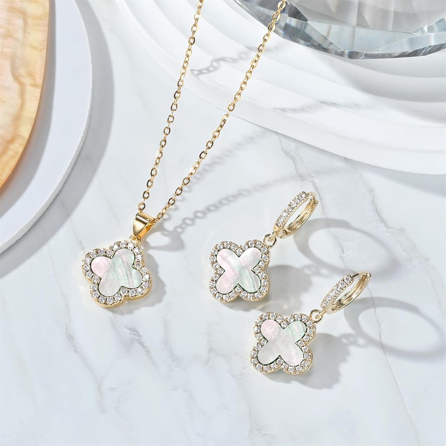 Lucky Clover Sets Clover Necklace and Earrings Set Four Leaf Clover Bracelet 18K Gold Plated Fashion Cute Jewelry for Women