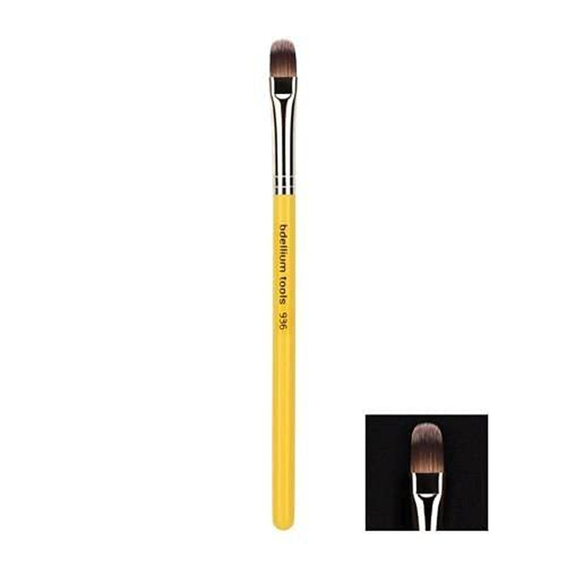 Bdellium Tools Professional Makeup Brush Studio Series - Concealer 936 Health & Beauty > Personal Care > Cosmetics > Cosmetic Tools > Makeup Tools BDELLIUM TOOLS   