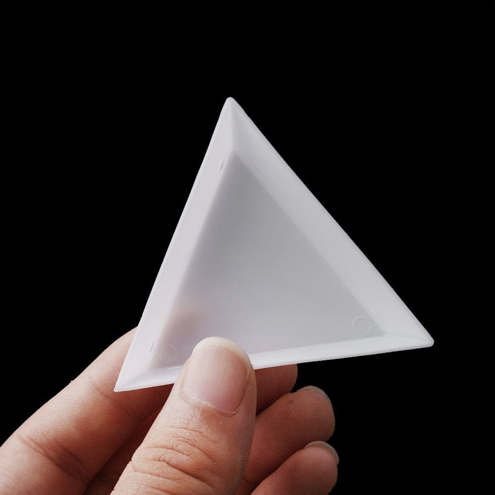 10Pcs White Plastic Triangle Tray Nail Art Rhinestones Gems Crystal Beads Sorting Tray Manicure Tool Health & Beauty > Personal Care > Cosmetics > Cosmetic Tools > Nail Tools MIOBLET   