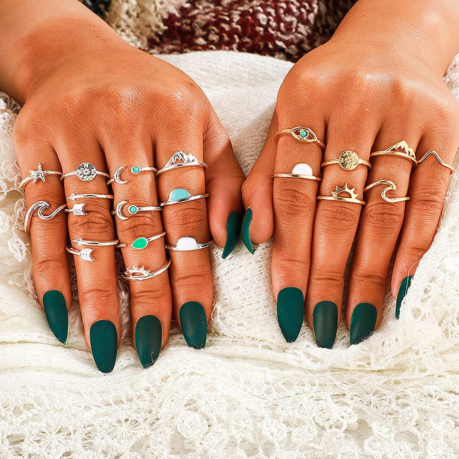 19PCS Boho Turquoise Knuckle Stacking Rings for Women Girls Vintage Stackable Star Moon Wave Peak Sea Rhinestone Joint Midi Finger Rings Set