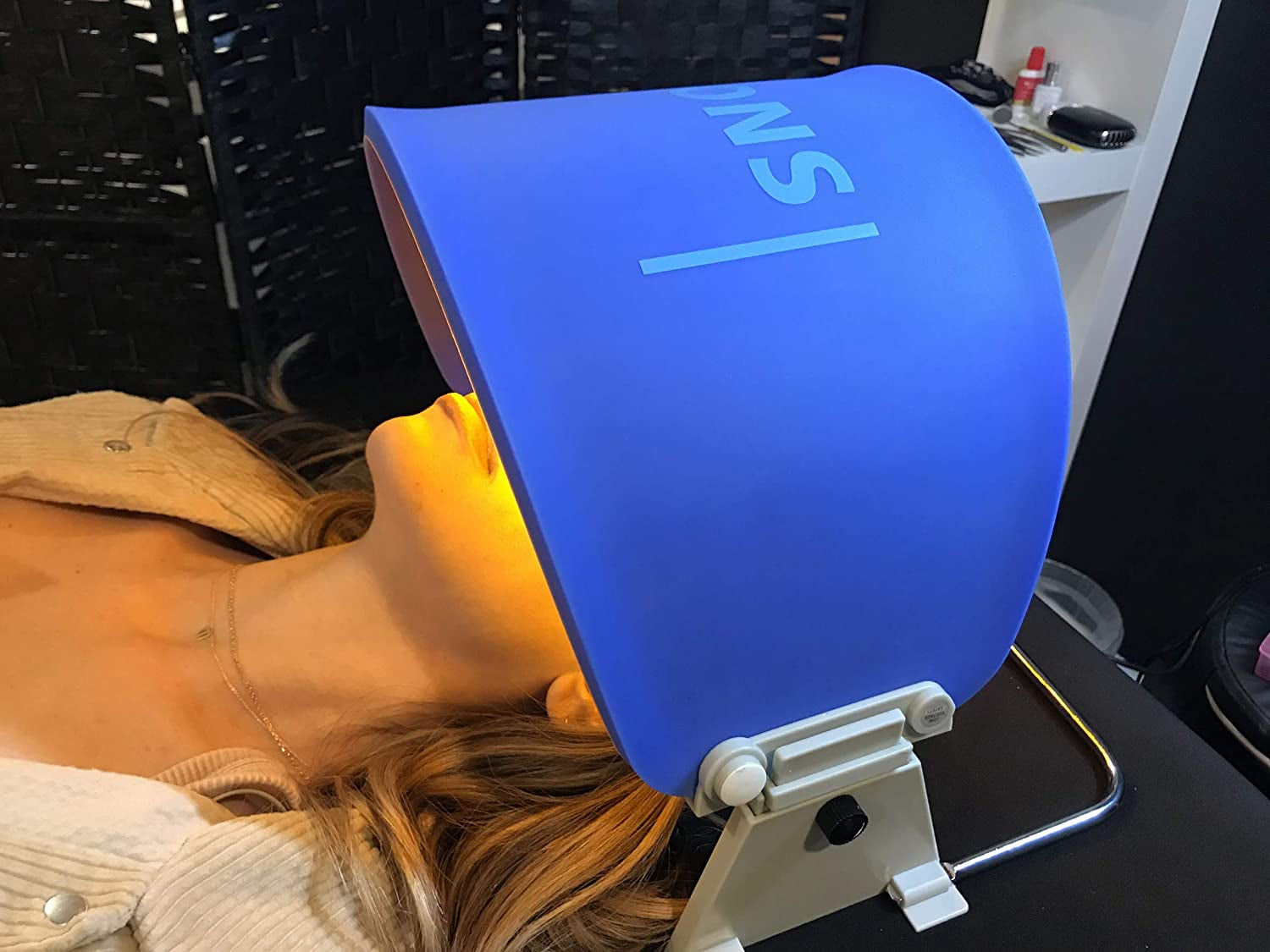 Hydraskincare LED Light Therapy Facial T-R-Eatment Facial Skin Care Mask Skin R-E-Juvenation Photon Device for Face Black Spot Remover A-Cne Reduction Beauty Tool, Blue Health & Beauty > Personal Care > Cosmetics > Cosmetic Tools > Skin Care Tools Hydraskincare beauty-1  