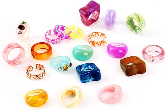 20 Pcs Resin Rings Acrylic Cute Trendy Rings Colorful Rhinestone Rings Jewelry Plastic Resin Square Gem Stackable Chunky Ring for Women Girls 20Pcs Resin Rings