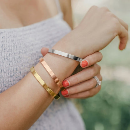 THEMEROL Meaningful Bracelet for Girls Women with Gift Box Birthday Gift for Daughter Sister Mother Best Friend Personalized Mantra Quote Jewelry Gift for Her Apparel & Accessories > Jewelry > Bracelets THEMEROL   