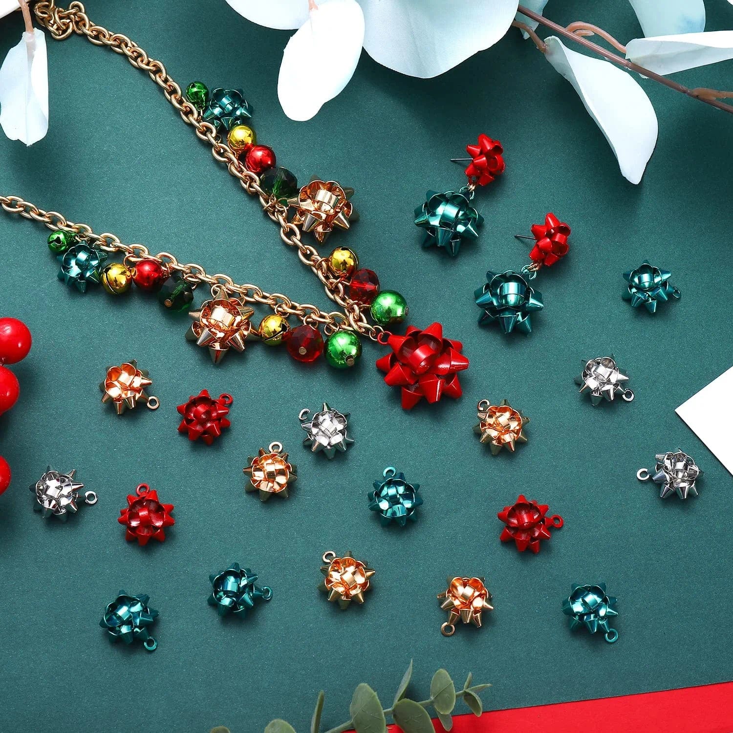 25PCS Christmas Charms for Jewelry Making Red Green Xmas Bow Charm Pendants for DIY Earring Bracelet Necklaces Holiday Clothes Sewing Bag Decoration Supply