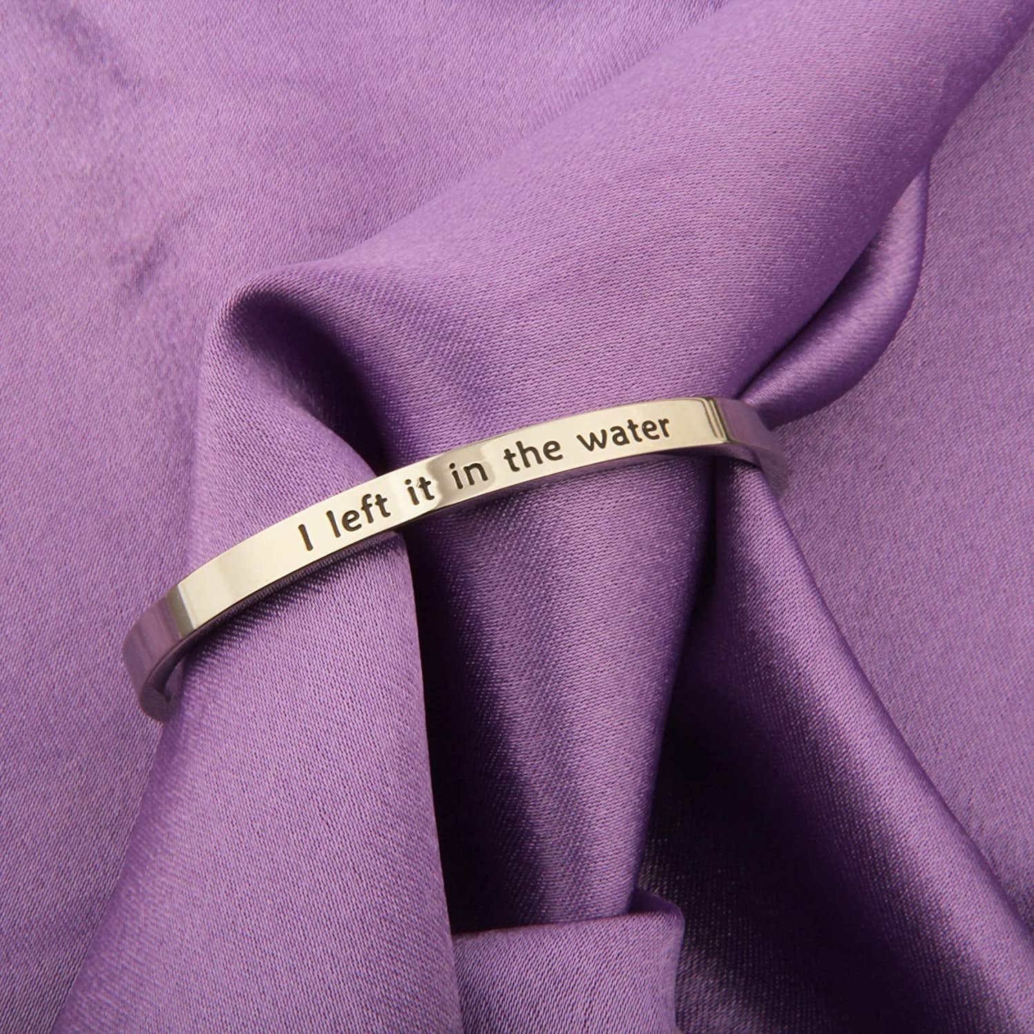 MAOFAED Adult Woman Baptism Gift Teen Girl Baptized Bracelet I Left It in the Water Christian Jewelry Gift for Her Apparel & Accessories > Jewelry > Bracelets MAOFAED   
