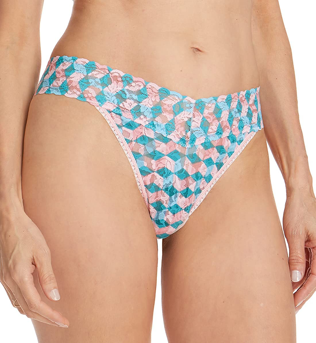 hanky panky, Signature Lace Original Rise Thong, One Size (4-14) Apparel & Accessories > Clothing > Underwear & Socks > Underwear hanky panky What the Hex One Size 