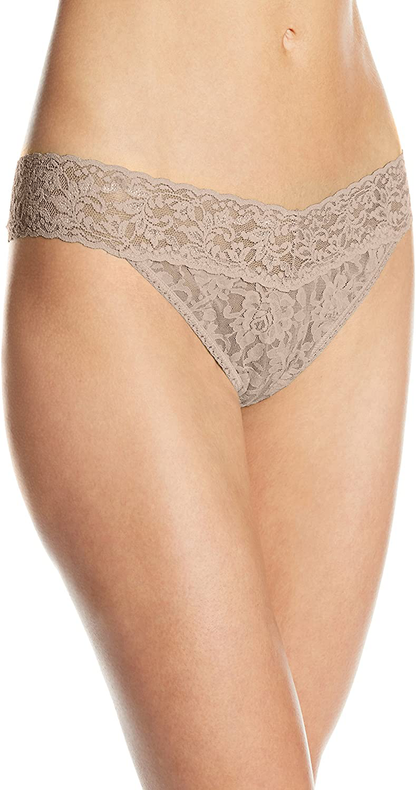hanky panky, Signature Lace Original Rise Thong, One Size (4-14) Apparel & Accessories > Clothing > Underwear & Socks > Underwear hanky panky Taupe One Size 