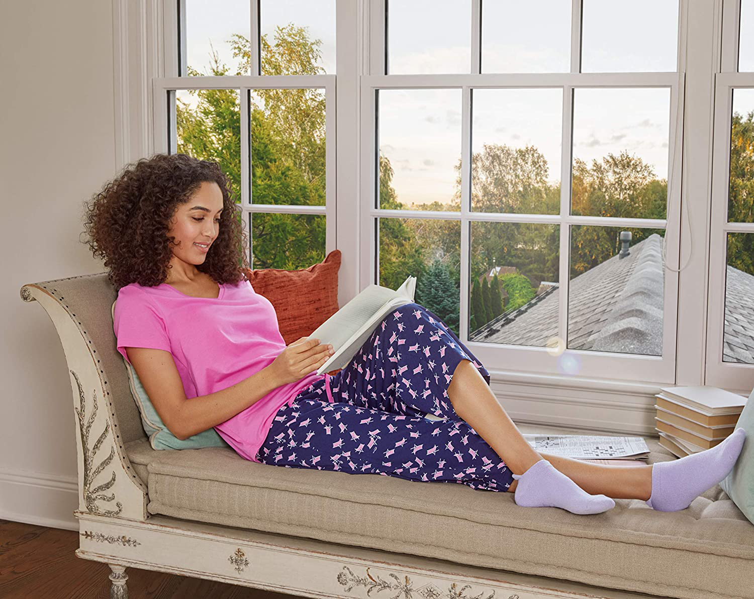 HUE Womens Printed Knit Capri Pajama Sleep Pant Apparel & Accessories > Clothing > Sleepwear & Loungewear > Pajamas Kylie Max   