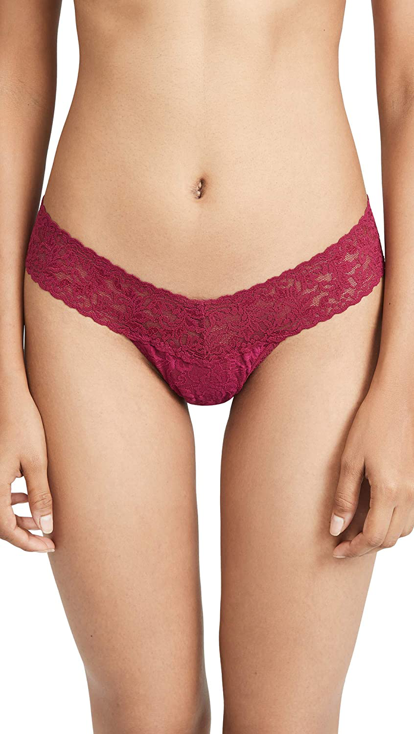 hanky panky, Signature Lace Low Rise Thong, One Size (2-12) Apparel & Accessories > Clothing > Underwear & Socks > Underwear hanky panky Cranberry One Size 