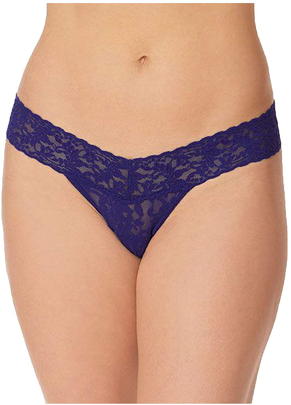hanky panky, Signature Lace Low Rise Thong, One Size (2-12) Apparel & Accessories > Clothing > Underwear & Socks > Underwear hanky panky Navy One Size 
