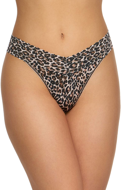 hanky panky, Signature Lace Original Rise Thong, One Size (4-14) Apparel & Accessories > Clothing > Underwear & Socks > Underwear hanky panky Leopard One Size 