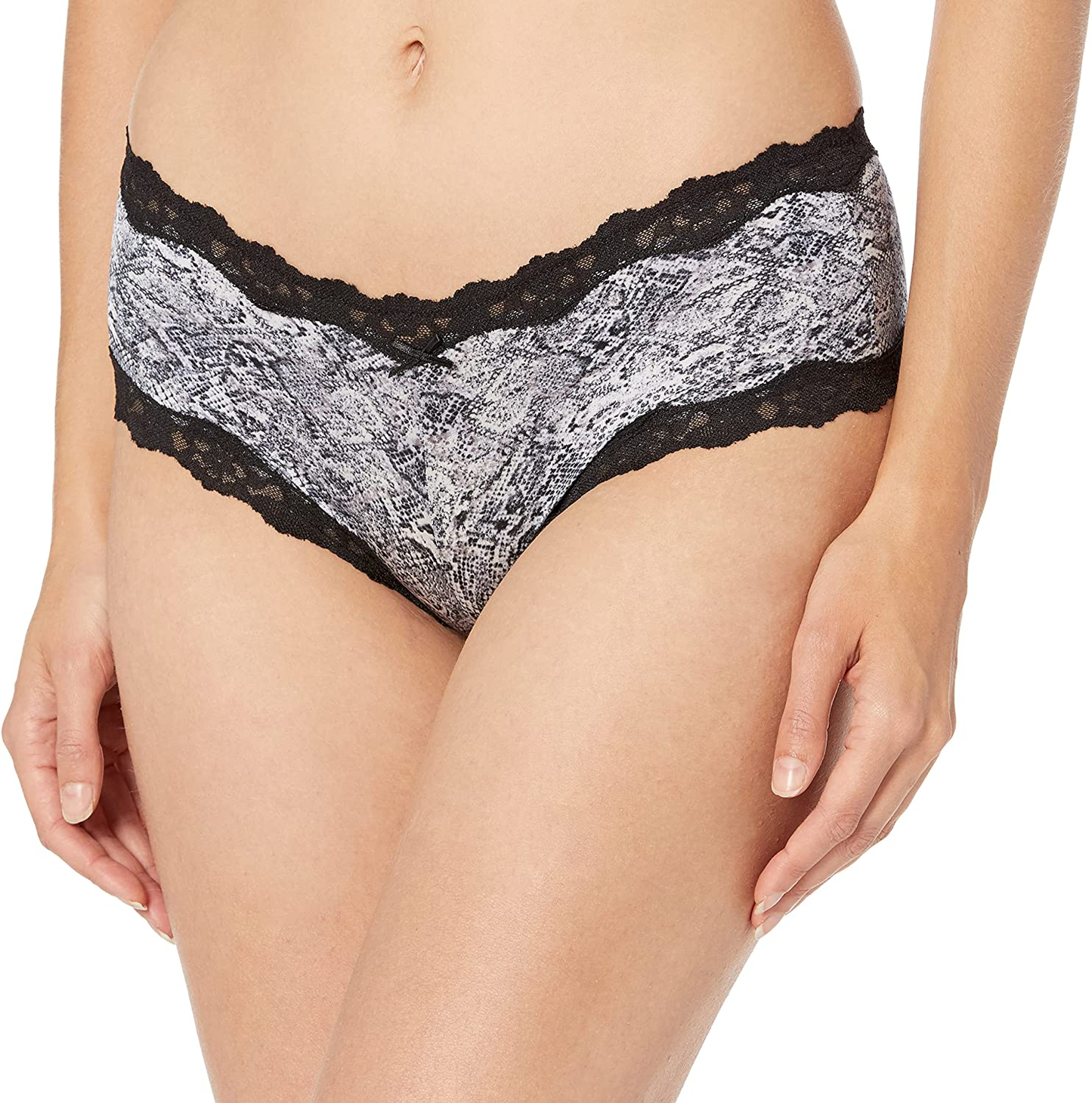 Maidenform Women'S Sexy Must Haves Cheeky Hipster 40823 Apparel & Accessories > Clothing > Underwear & Socks > Underwear Maidenform Snake Skin Black/Black 6 