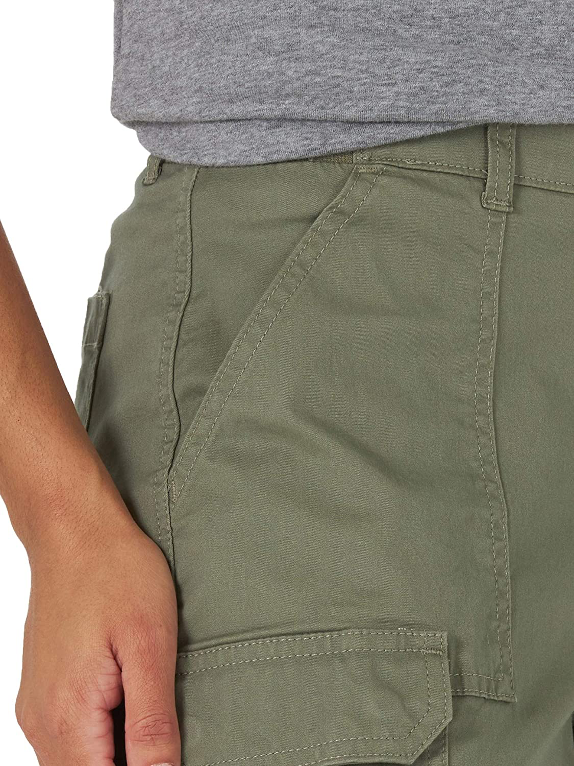 Lee Women'S Flex-To-Go 6" Cargo Short Apparel & Accessories > Clothing > Shorts Kylie Max   