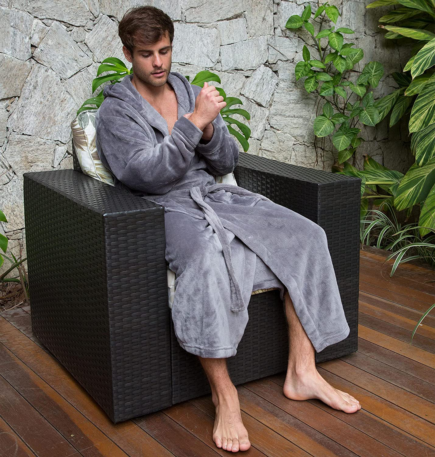 Verabella Women Men'S Long Plush Fleece Robe with Hood, Solid Color Bathrobe Apparel & Accessories > Clothing > Sleepwear & Loungewear > Robes Kylie Max   