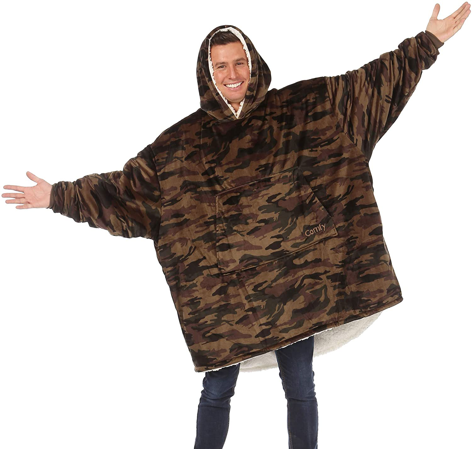 THE COMFY Original | Oversized Microfiber & Sherpa Wearable Blanket, Seen On Shark Tank, One Size Fits All Gray Arts & Entertainment > Party & Celebration > Gift Giving THE COMFY Green Camo Original 