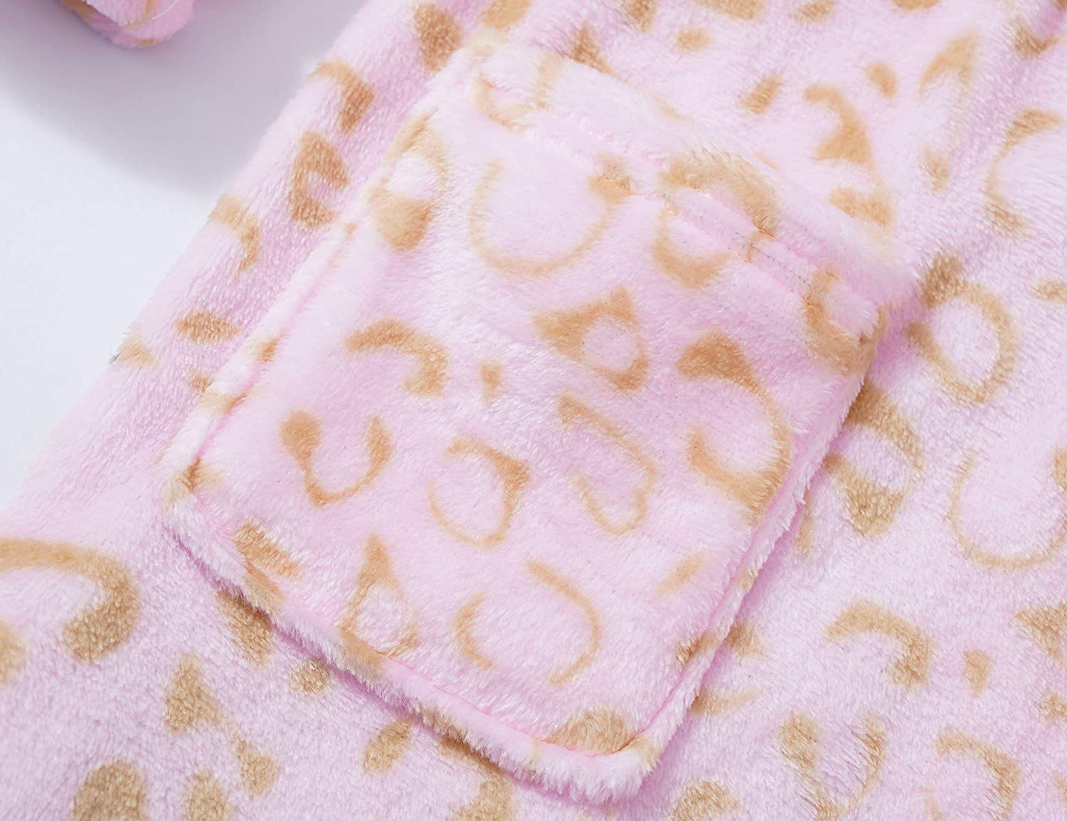 Leopard Cat Robe for Girls Fleece Toddler Kids Teen Hooded Bathrobe Size 4T - 18 Apparel & Accessories > Clothing > Sleepwear & Loungewear > Robes Kylie Max   