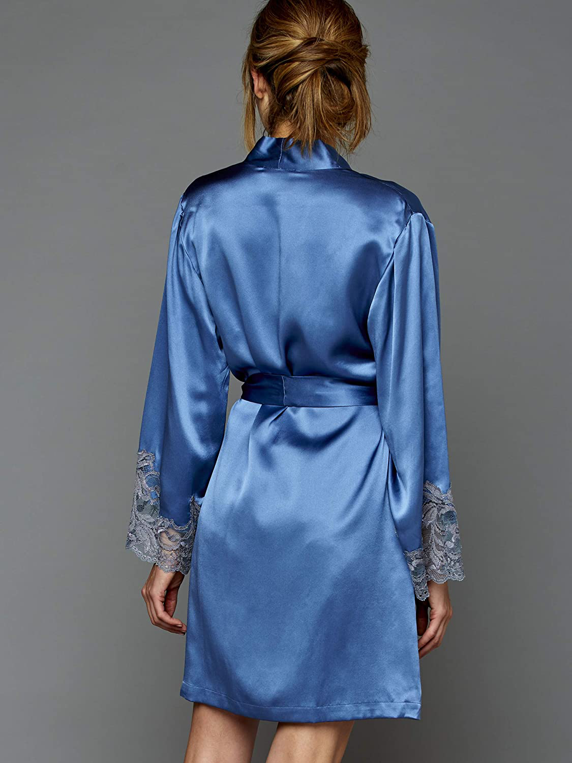Julianna Rae Women'S Moonlight Serenade Silk Short Robe, Lingerie, Beautiful Gift Packaging Apparel & Accessories > Clothing > Sleepwear & Loungewear > Robes Julianna Rae   