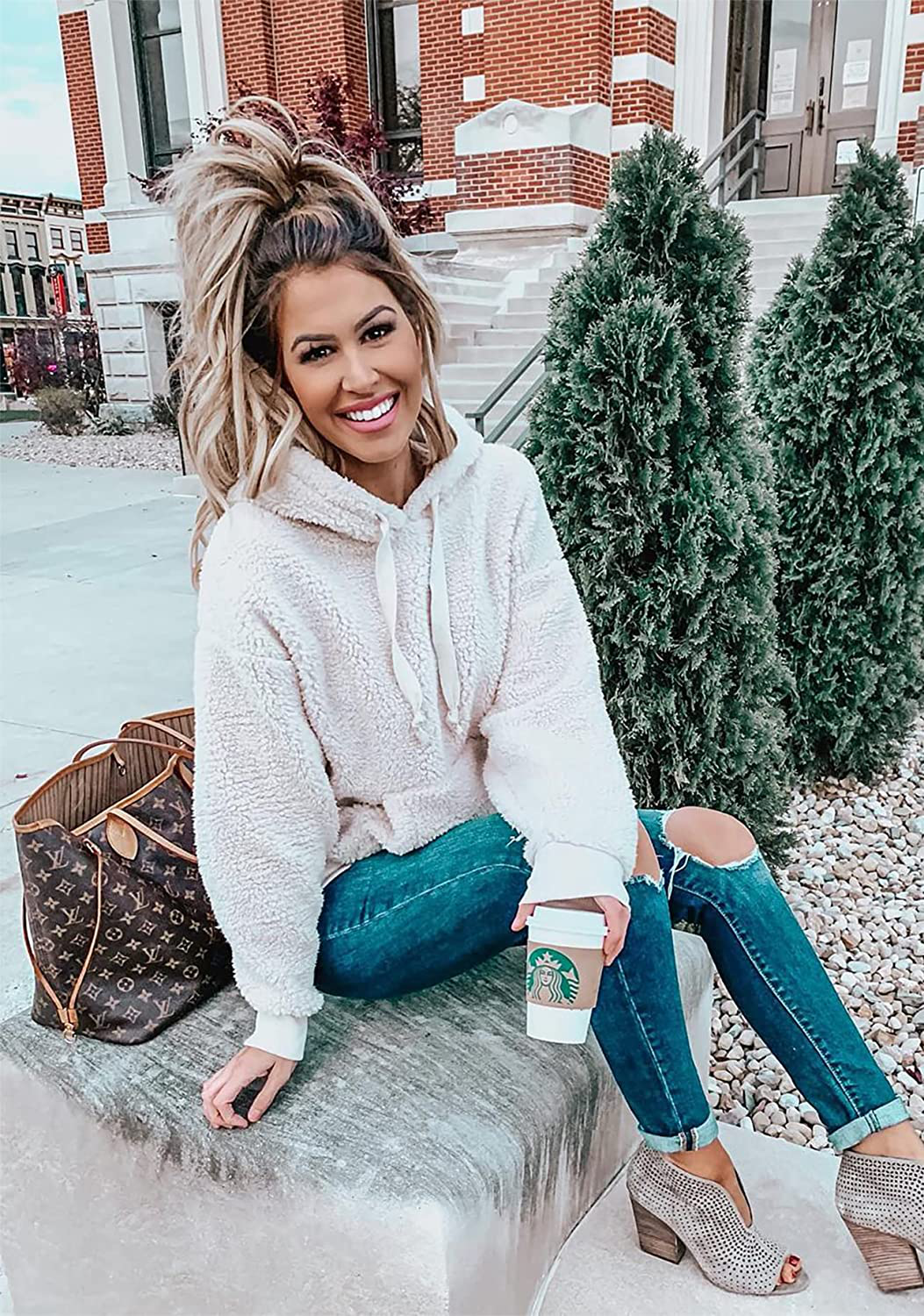 KIRUNDO Winter Women’S Fuzzy Fleece Hoodies Sweatshirts Casual Long Sleeves Shaggy Sherpa Pullover with Pockets Apparel & Accessories > Clothing > Activewear Kylie Max   