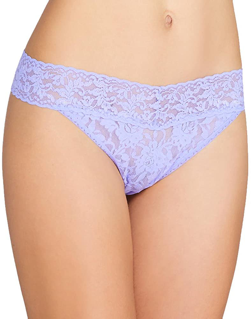 hanky panky, Signature Lace Original Rise Thong, One Size (4-14) Apparel & Accessories > Clothing > Underwear & Socks > Underwear hanky panky Venetian Pink One Size 
