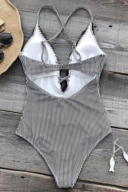 CUPSHE Fashion Women's Ladies Vintage Lace Bikini Sets Beach Swimwear Bathing Suit Apparel & Accessories > Clothing > Swimwear CUPSHE   