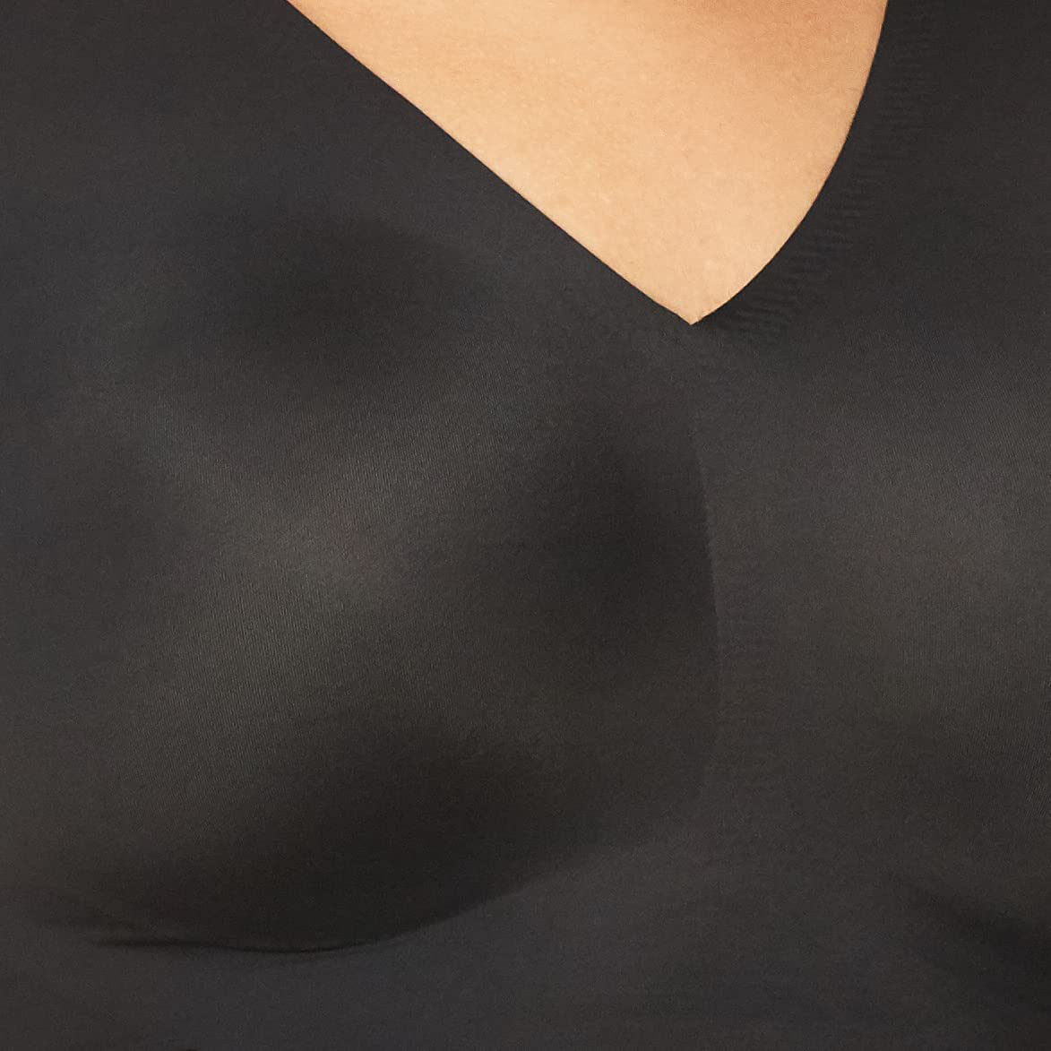 Calvin Klein Women'S Invisibles Comfort Seamless Lightly Lined V Neck Bralette Bra Apparel & Accessories > Clothing > Underwear & Socks > Bras Kylie Max   