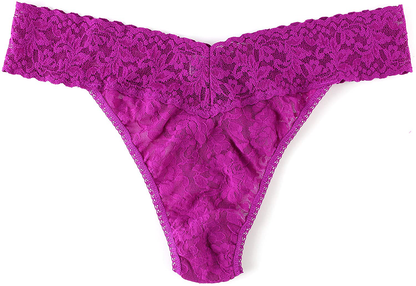 hanky panky, Signature Lace Original Rise Thong, One Size (4-14) Apparel & Accessories > Clothing > Underwear & Socks > Underwear hanky panky Belle Pink One Size 
