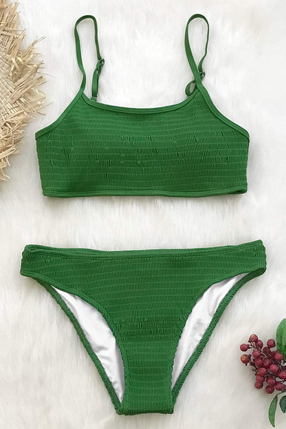 CUPSHE Women's Bikini Swimsuit Ruched Thong Two Piece Bathing Suit Apparel & Accessories > Clothing > Swimwear CUPSHE   