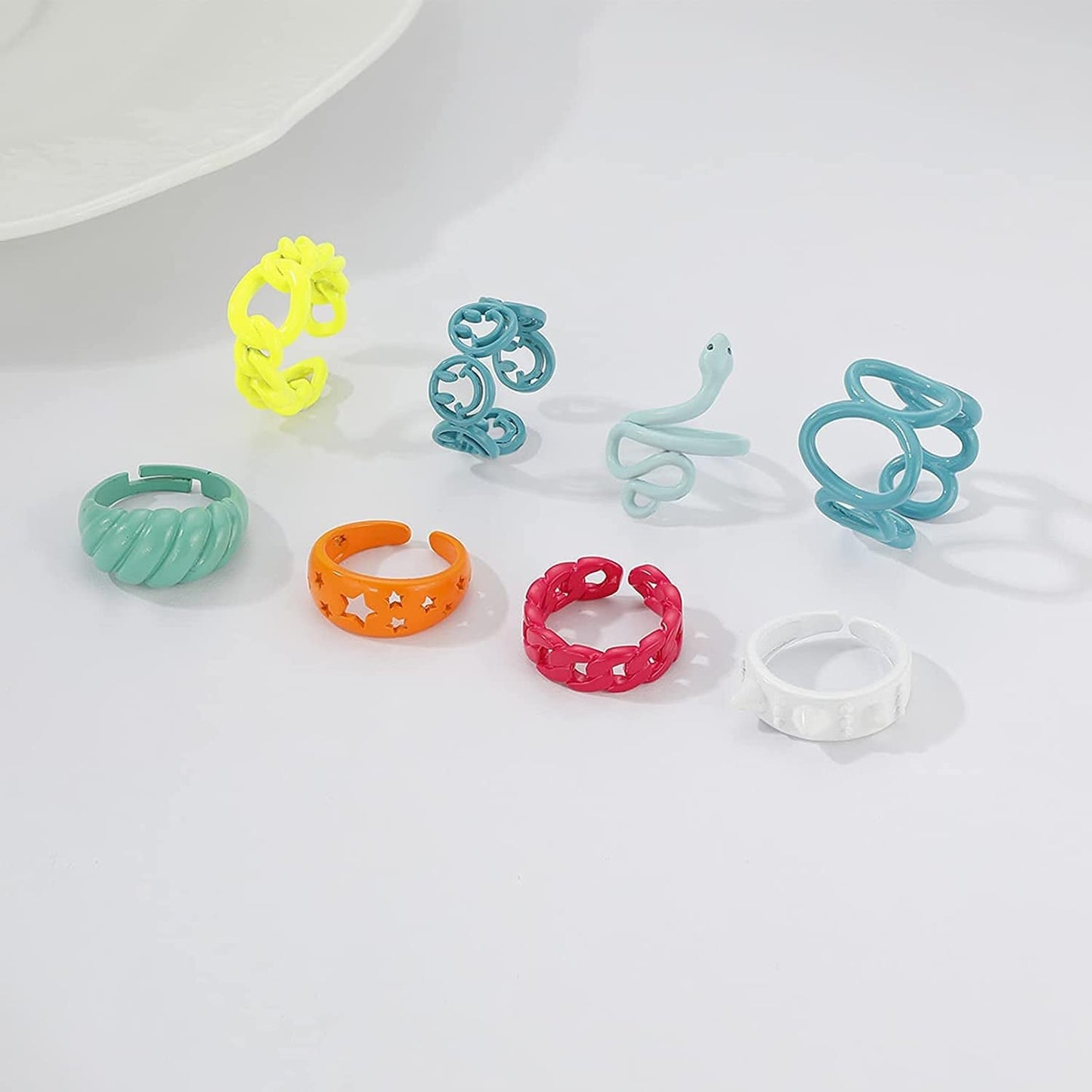 8Pcs Colorful Y2K Rings Aesthetic Chunky Rings for Women Alloy Knuckle Ring Set Snake Cute Ring Acrylic Stackable Ring Sets for Girls Preppy Funky Rings Gift for Teens