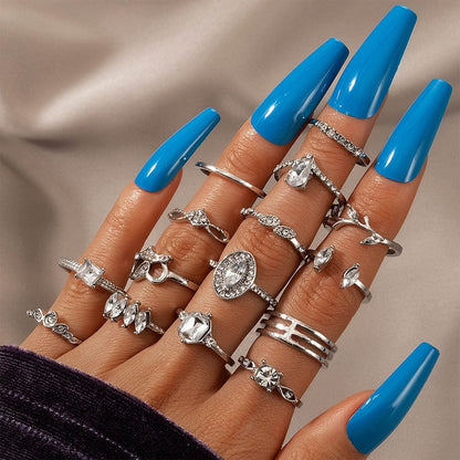 9-15PCS Knuckle Stacking Rings Set for Women Crystal Rhinestone Finger Statement Ring Sets Vintage Joint Knot Mid Rings for Teen Girls Stackable Rings Jewelry Accessories