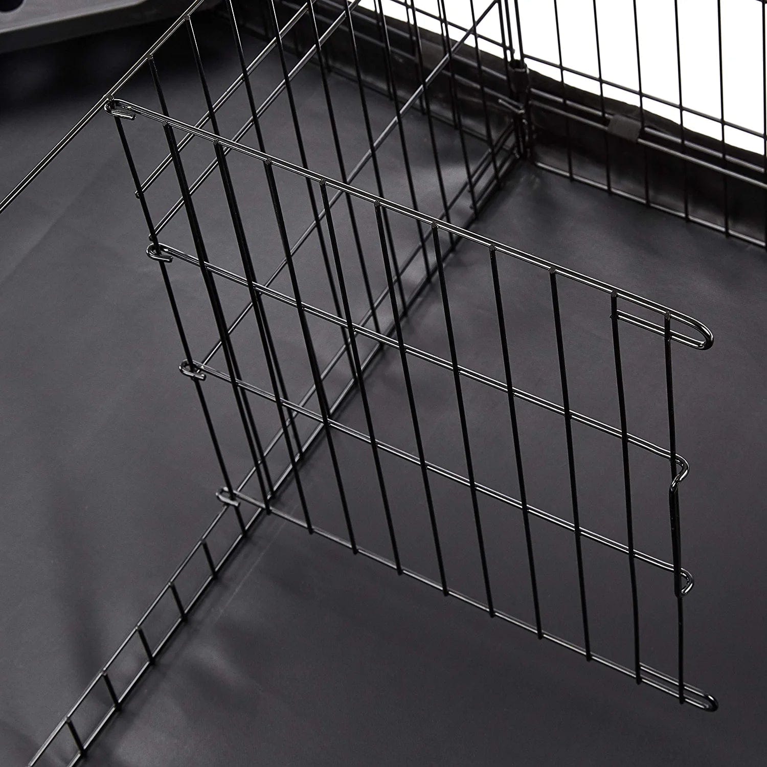 Amazonbasics Canvas Bottom Pet Cage with Divider Set, Black