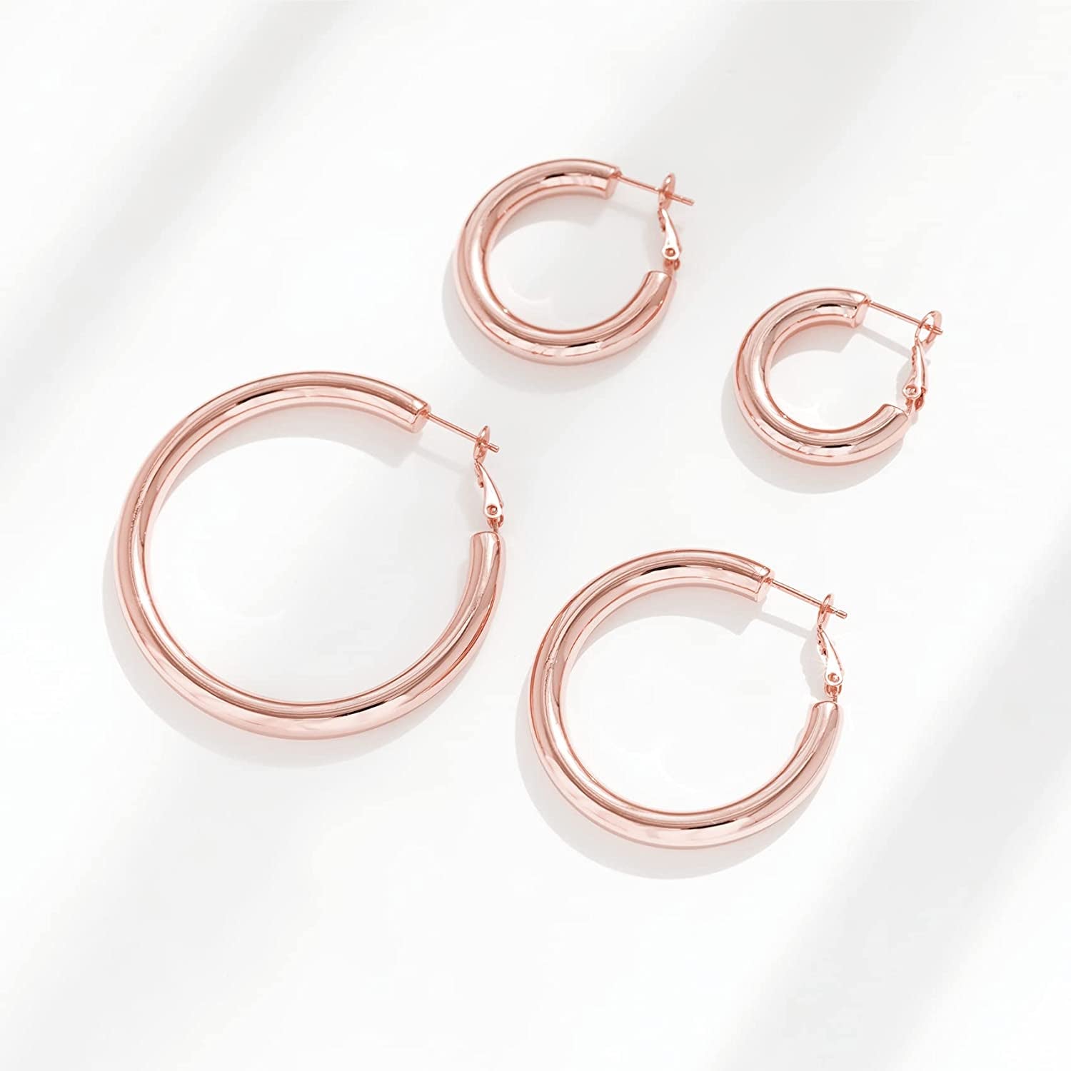 Thick Gold Hoop Earrings Lightweight Howllow Tube Hoops Chunky Gold for Women Hypoallergenic Big Earring 25Mm 30Mm 40Mm 50Mm Apparel & Accessories > Jewelry > Earrings BMMYE   