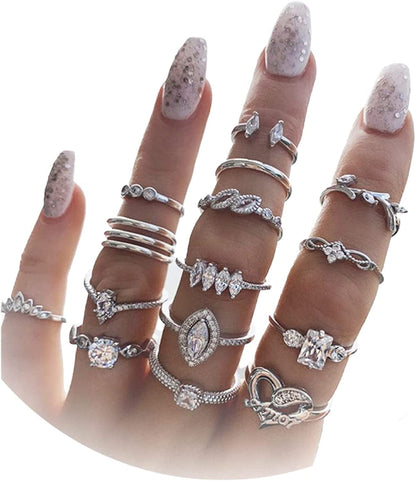 Boho Gold Stacking Rings for Women Gold Knuckle Rings Set Simple Star Moon Flower Rings for Teen Girls Stackable Aesthetic Rings Gifts for Teen Girls Style T-Vintage Rhinestones Rings