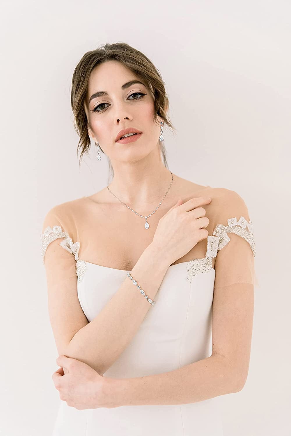 Bridal Jewelry Set for Wedding, Cubic Zirconia Necklace Dangle Drop Earrings Bracelet Set, Teardrop Marquise Brides Bridesmaids Wedding Prom Anniversary Jewelry Gifts for Women