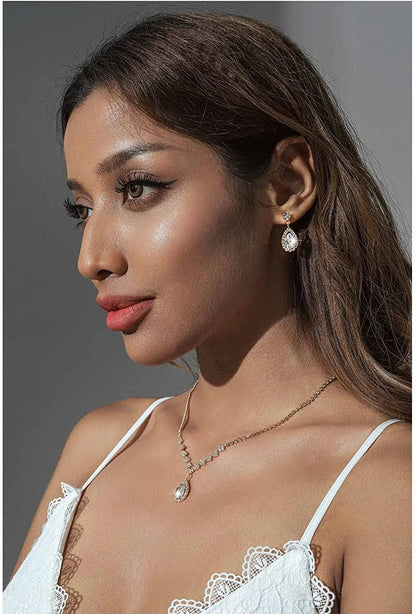 Bride Crystal Necklace Earrings Set Bridal Wedding Jewelry Sets Rhinestone Choker Necklace Prom Costume Jewelry Set for Women and Girls(3 Piece Set - 2 Earrings and 1 Necklace)