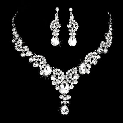 Bride Wedding Jewelry Sets Crystal Bridal Necklace Earrings Set Rhinestone Choker Necklace Prom Costume Jewelry for Women and Girls A Silver