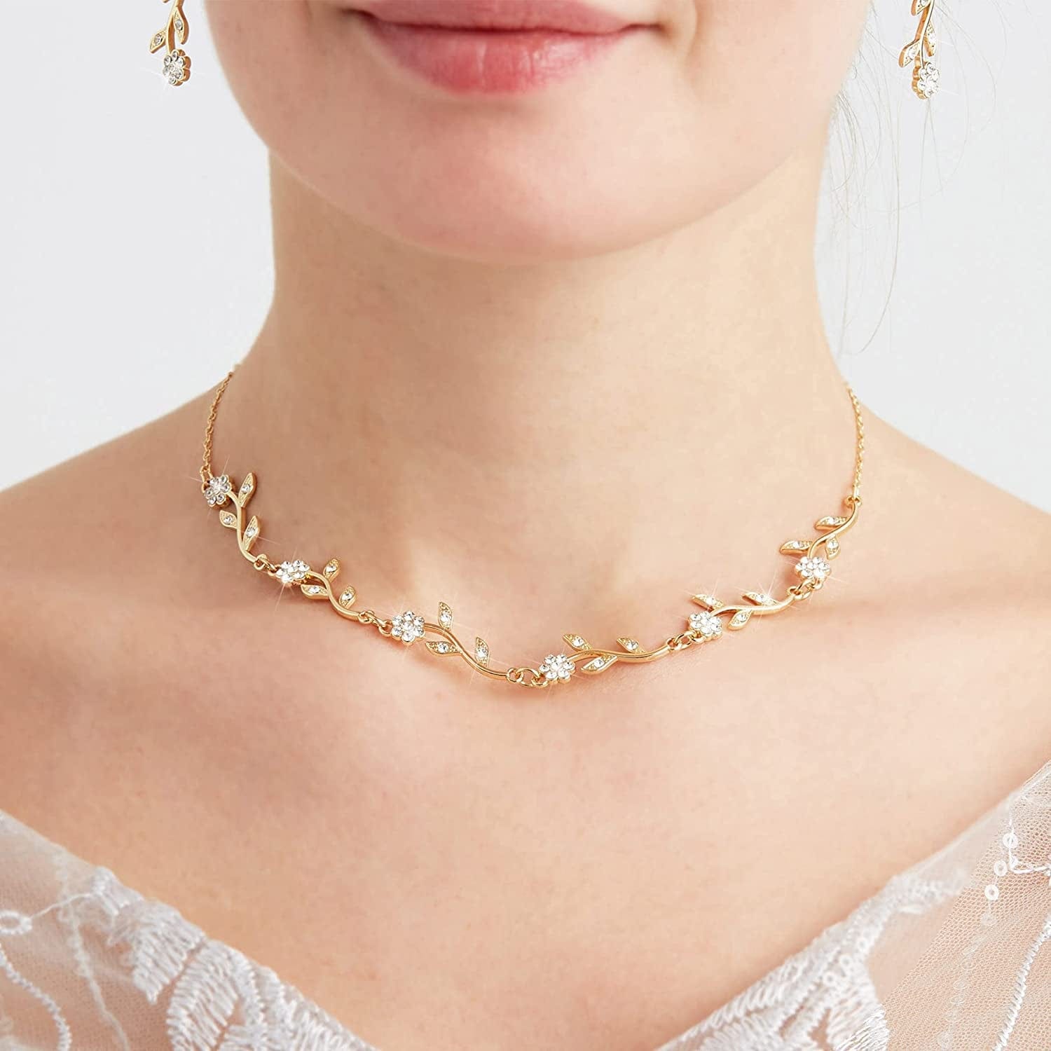 Bridesmaid Gift Jewelry Sets of 1 4 6 7 8 for Wedding,Pave Crystal Simulated Diamond Leaf Flower Jewelry Set for Bridesmaid