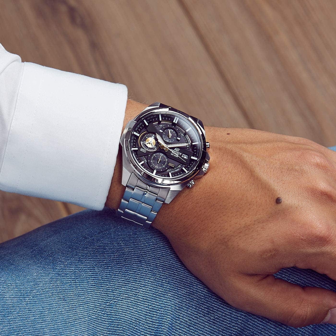 Casio Edifice Men'S Watch EFR-556DB