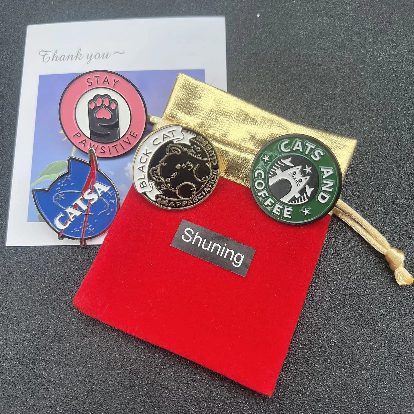 Cats Club Enamel Pin Cat Planet Coffee Paw Brooch Pins Badge Cute Kitten Brooches Lapel Pin Jeans Shirt Bag Jewelry with Gift Bag