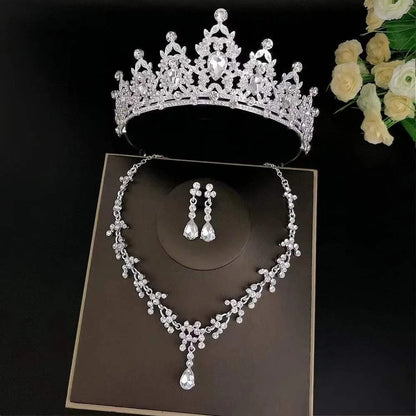 Crystal Tiaras and Crowns for Women Princess Girls,Jeweled Wedding Tiara for Bride,Birthday, Cosplay （GE1001） Silver Set