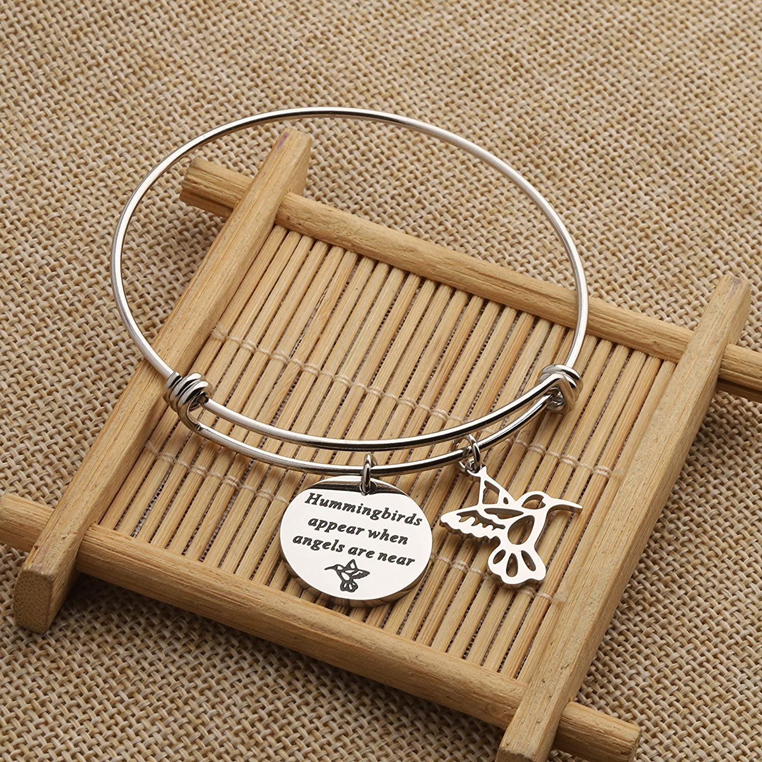 BAUNA Hummingbirds Brcelet Memorial Gifts Hummingbirds Appear When Angels Are near Sympathy Gift for Her Apparel & Accessories > Jewelry > Bracelets BAUNA   