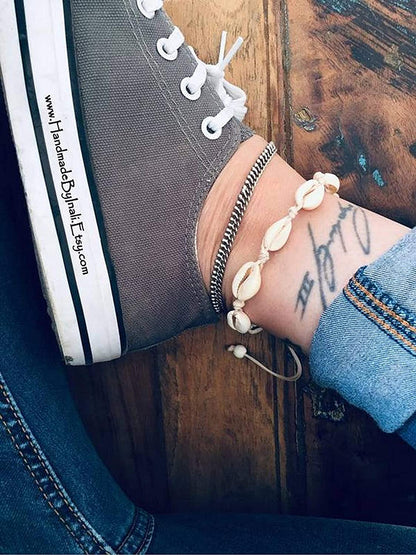 POTESSA Natural Cowrie Beads Shell Anklet Bracelet Handmade Beach Foot Jewelry Hawaiian Jamaican Style Adjustable for Women Unisex Apparel & Accessories > Jewelry > Anklets POTESSA   