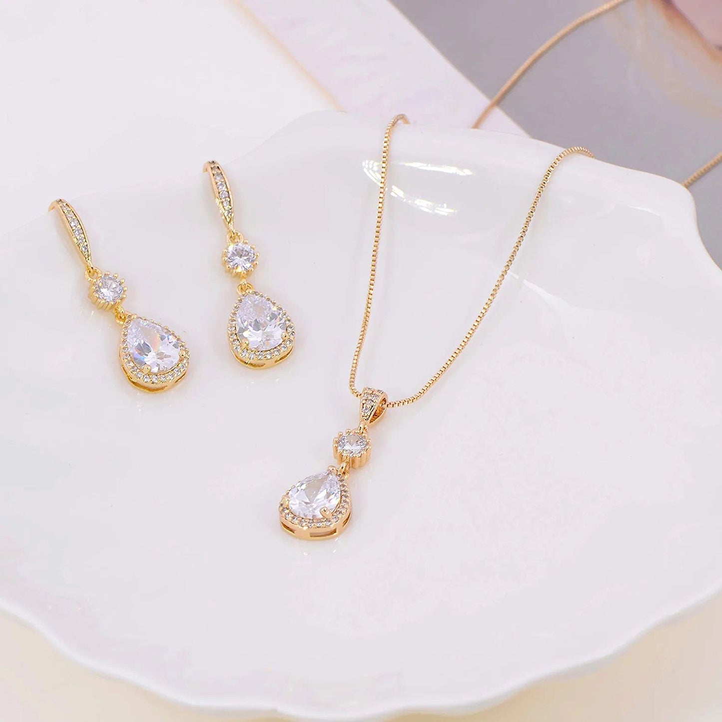 Elegant Jewelry Set for Women - Silver Teardrop Clear Cubic Zirconia Crystal Rhinestone Drop Earrings and Necklace Bridal Jewelry Sets Best Gift for Bridesmaids